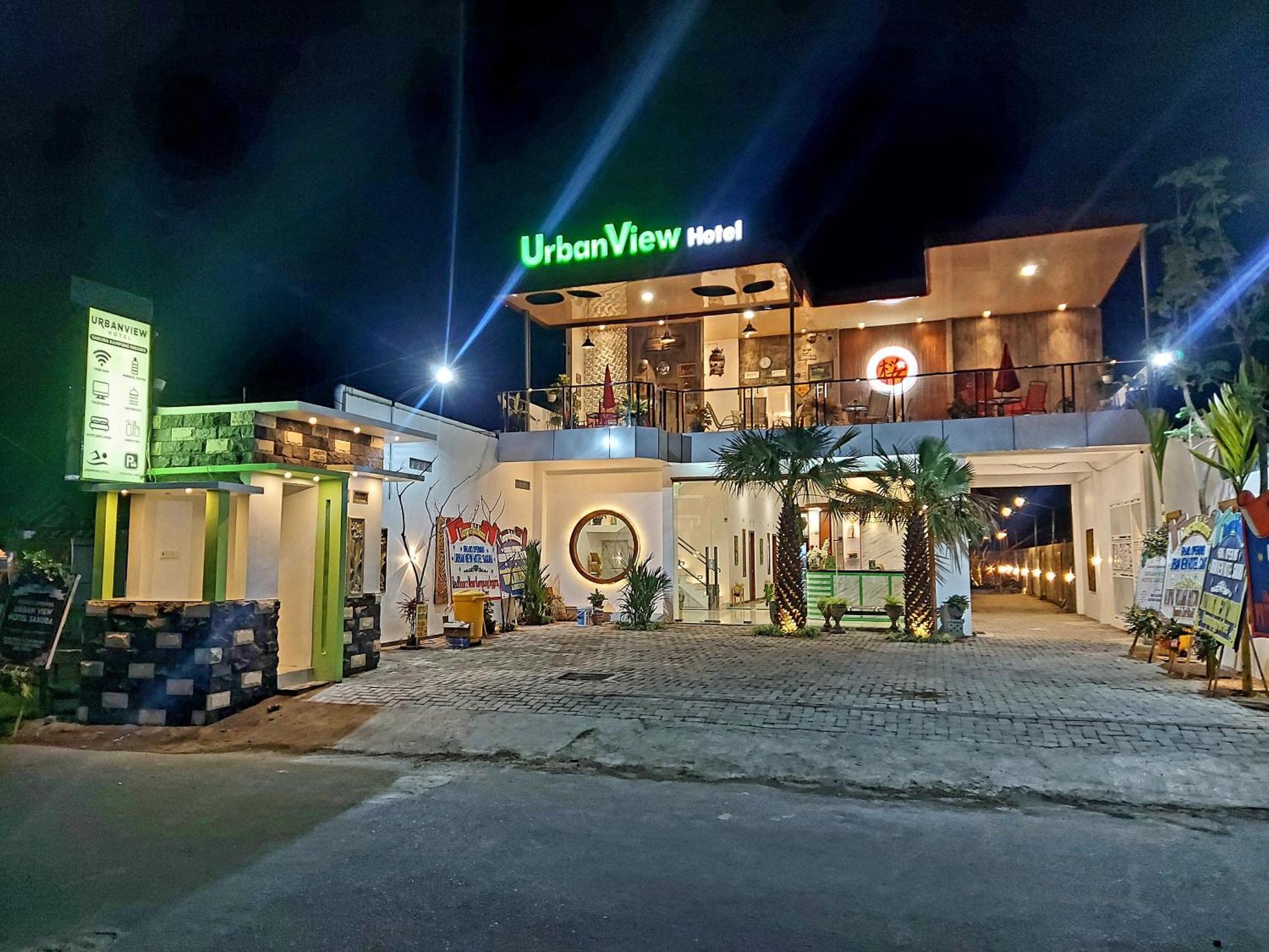 Urbanview Hotel Sakura Kampung Inggris Pare By Reddoorz Exterior foto